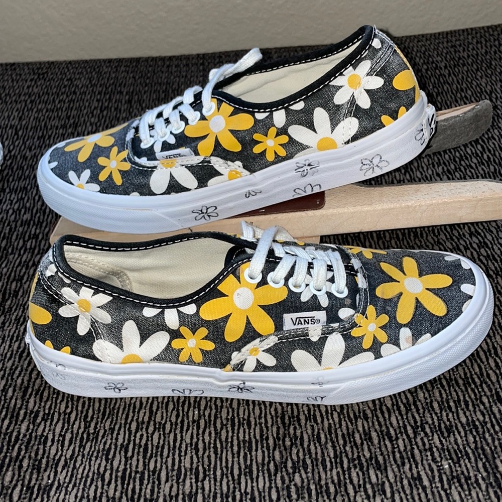 Vans with daisies